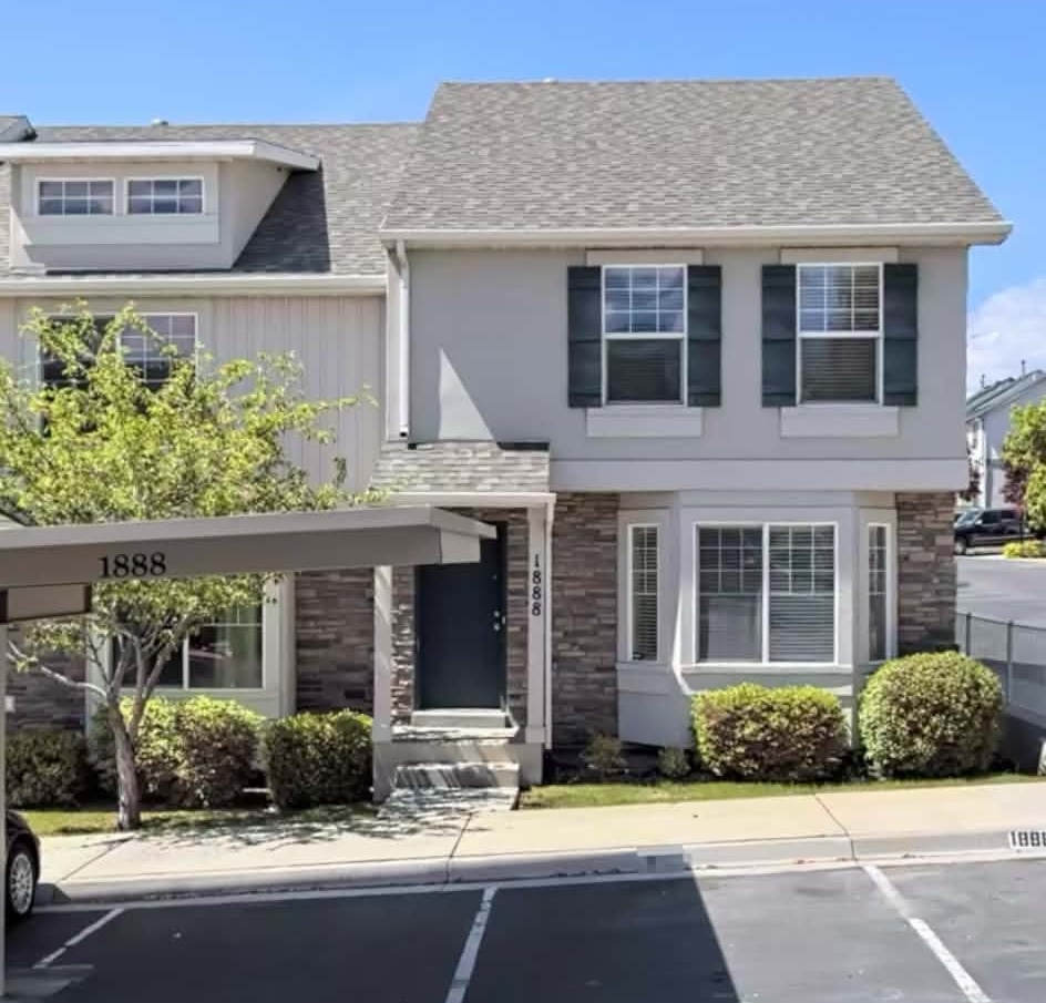 Provo Townhome: 1888 W 890 N