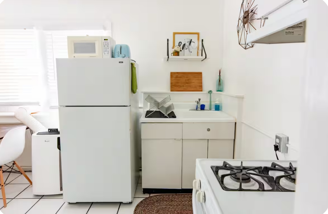 Salt Lake City Apartment: 569 E 100 S