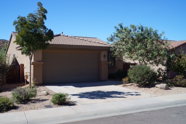 Washington House: 941 N Echo Ln