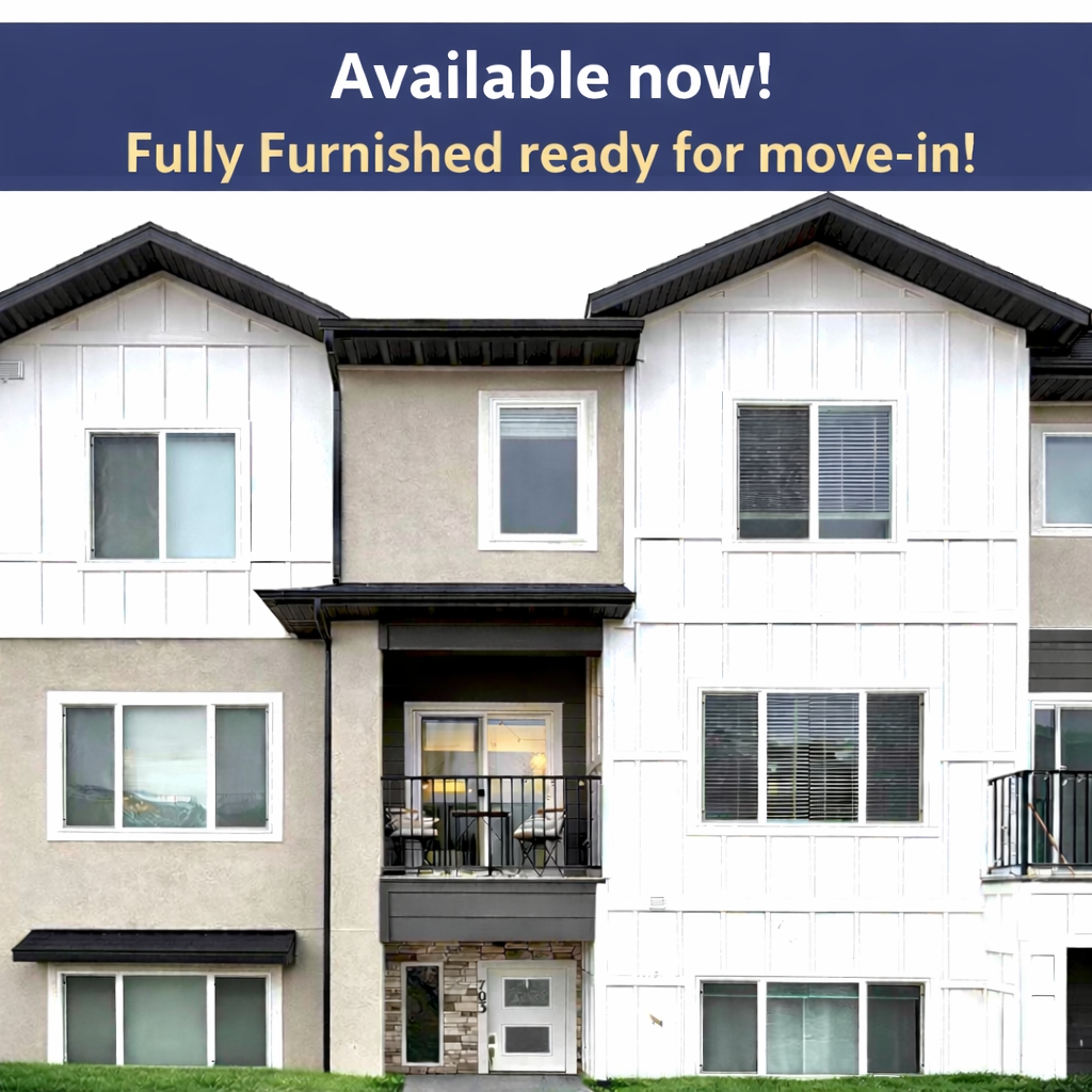 Hyrum Townhome: 703 E 730 N