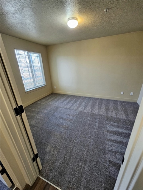 Tooele Apartment: 810 S 1050 W
