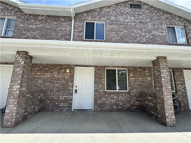 Logan Townhome: 1372 N 340 W