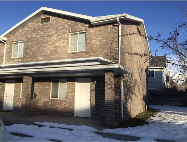Logan Townhome: 1372 N 340 W