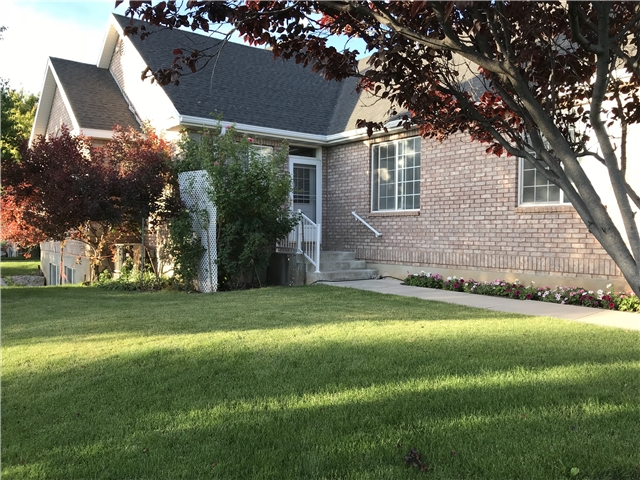 Alpine Apartment: 1177 Mountain Oaks Cir