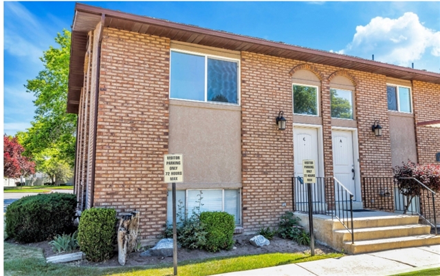 Orem Condo: 1445 N Amiron Way