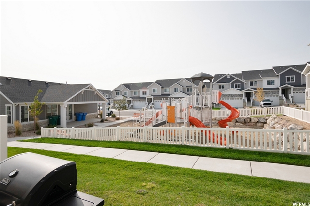 Herriman Townhome: 4909 W Eiffel Way