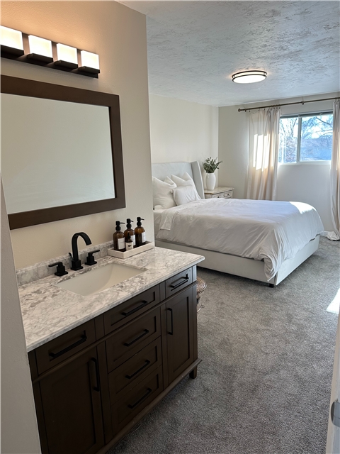 Midvale Multiplex: 7327 S Launa Cir