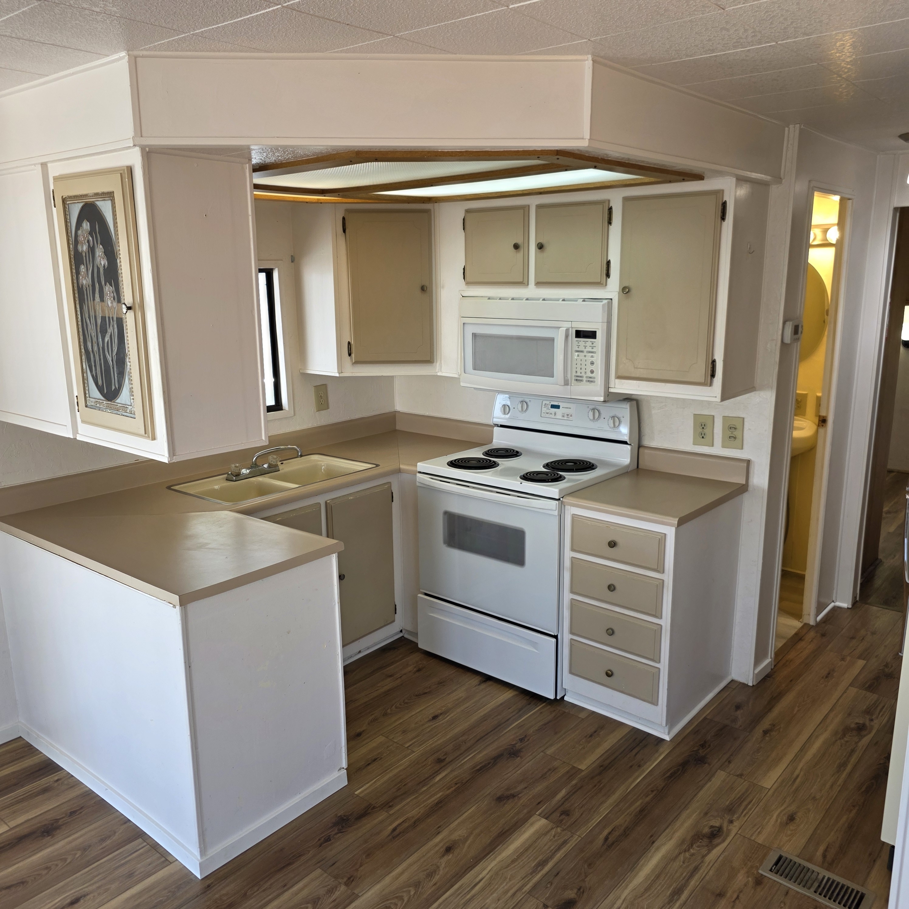 Saint George Apartment: 1225 N Dixie Downs Rd