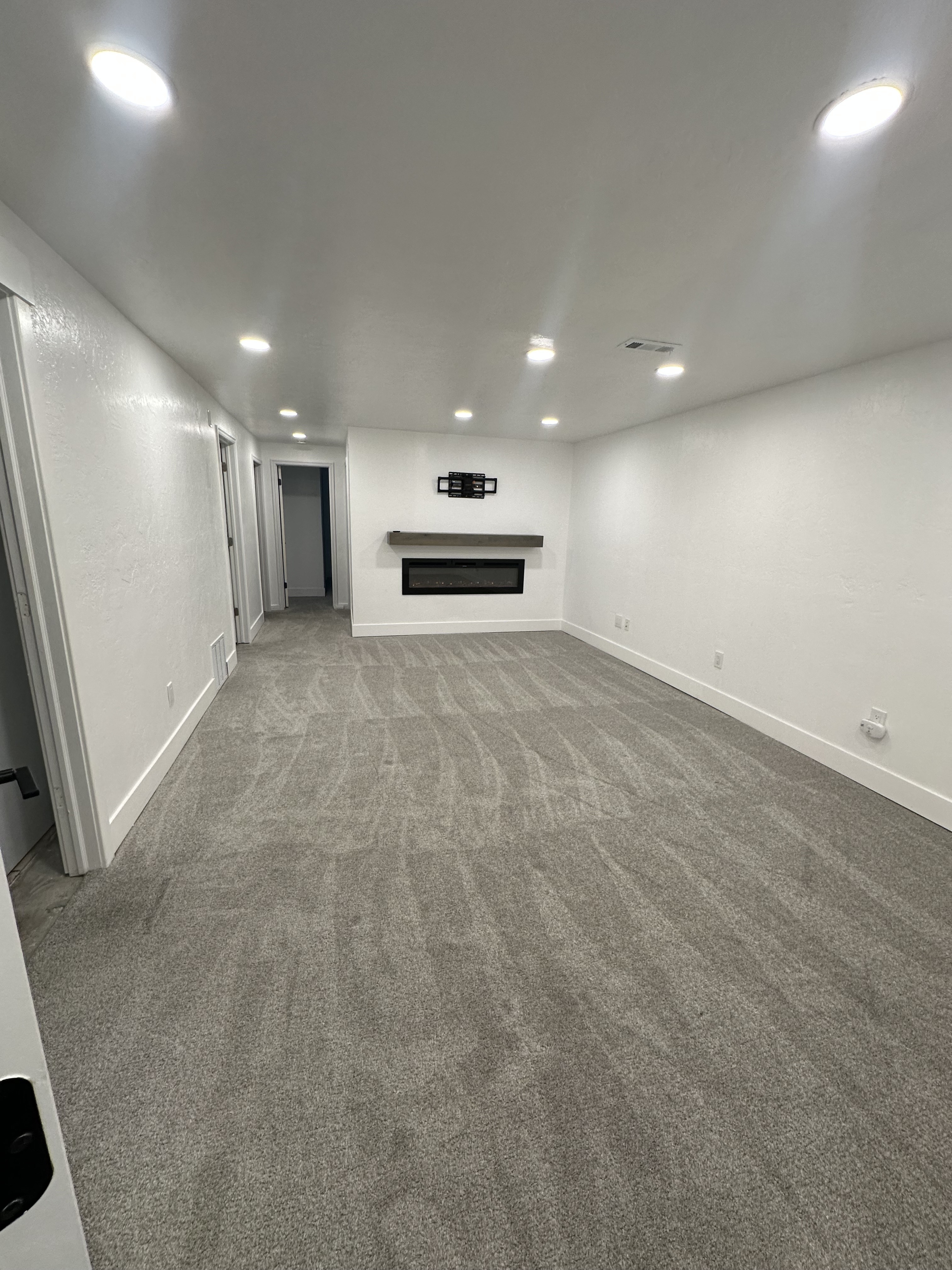 Pleasant Grove Apartment: 636 E 150 S