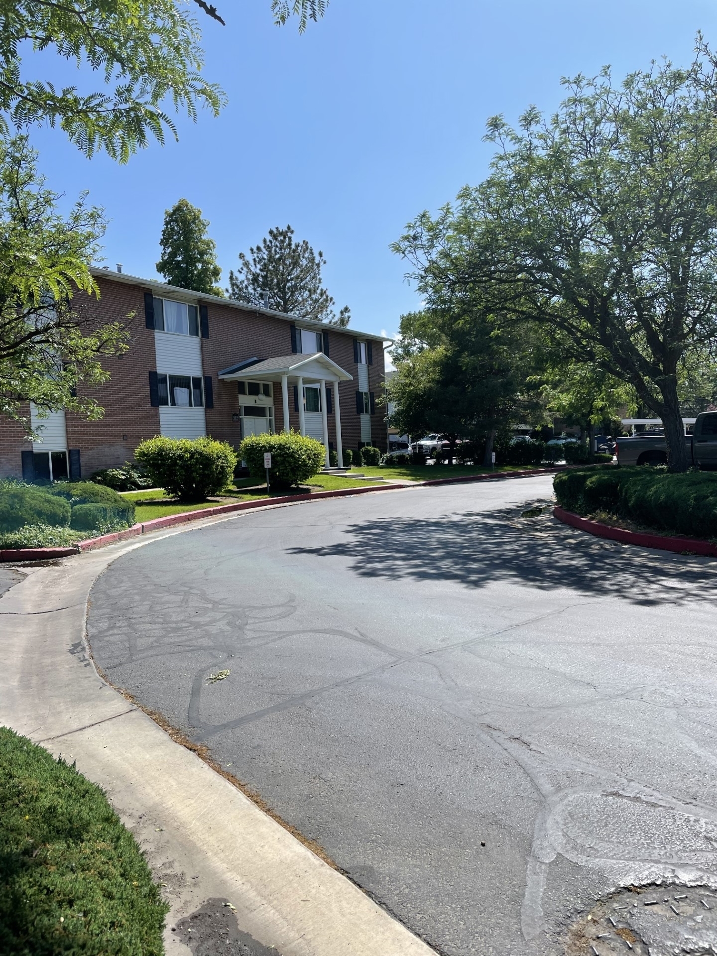 Linden Colonial Apartment for rent at 4759 S 1300 E, Salt Lake City