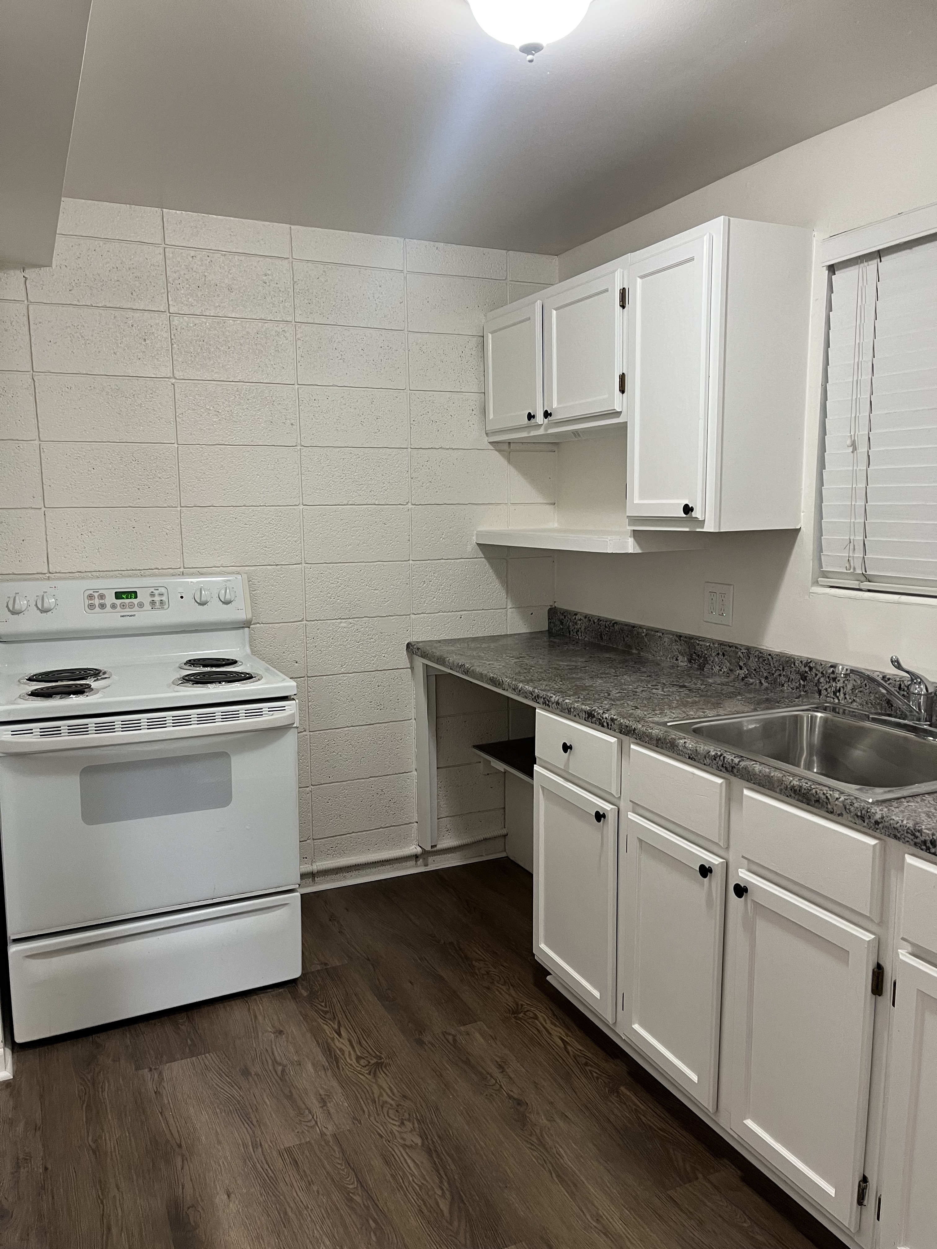 Salt Lake City Apartment: 174 N Canyon Rd