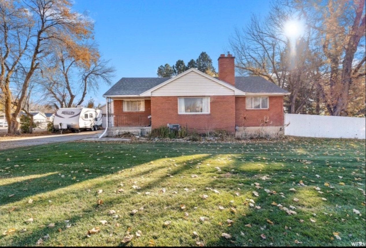 Layton In-Law/Basement: 1318 E Gordon Ave