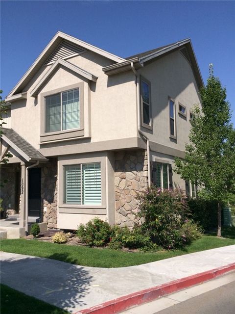 Provo Townhome: 1892 W 960 N