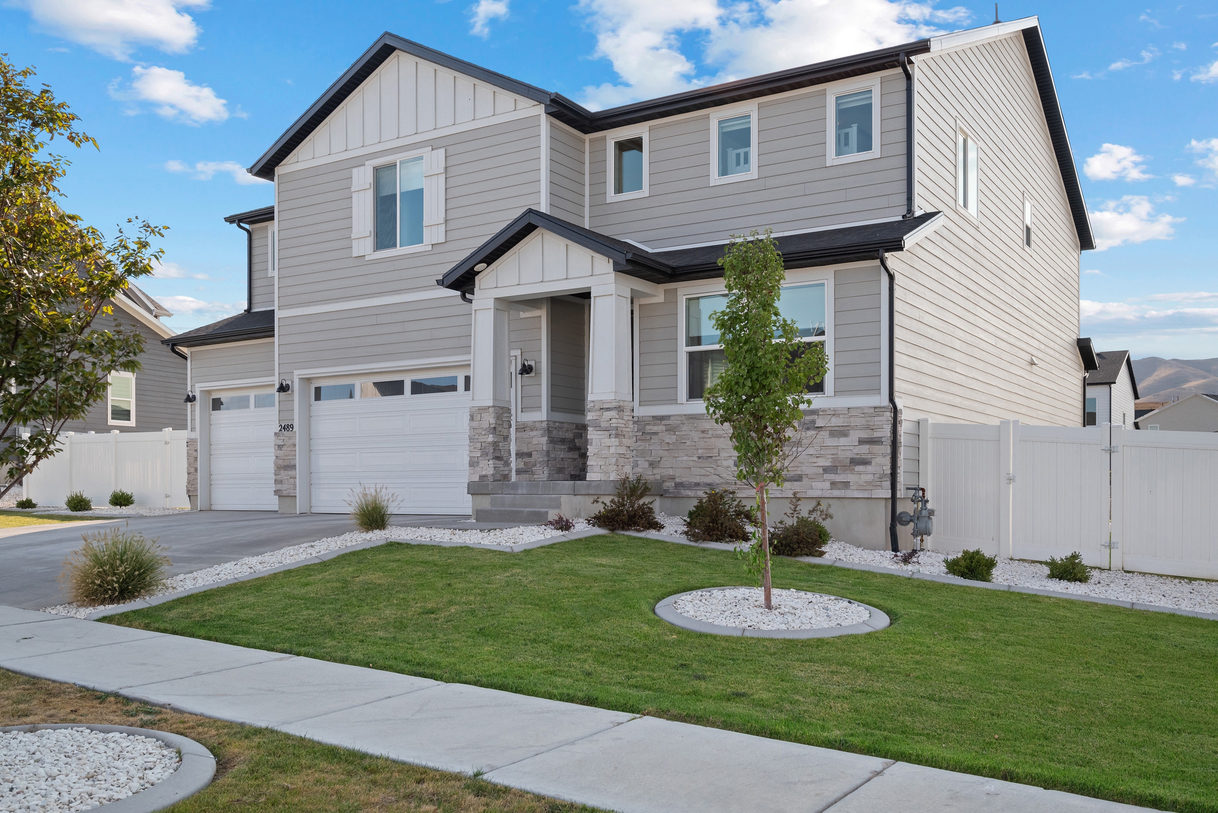 Saratoga Springs House: 2489 N Paintbrush Dr