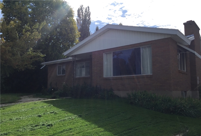 Bountiful Apartment: 302 E 500 S