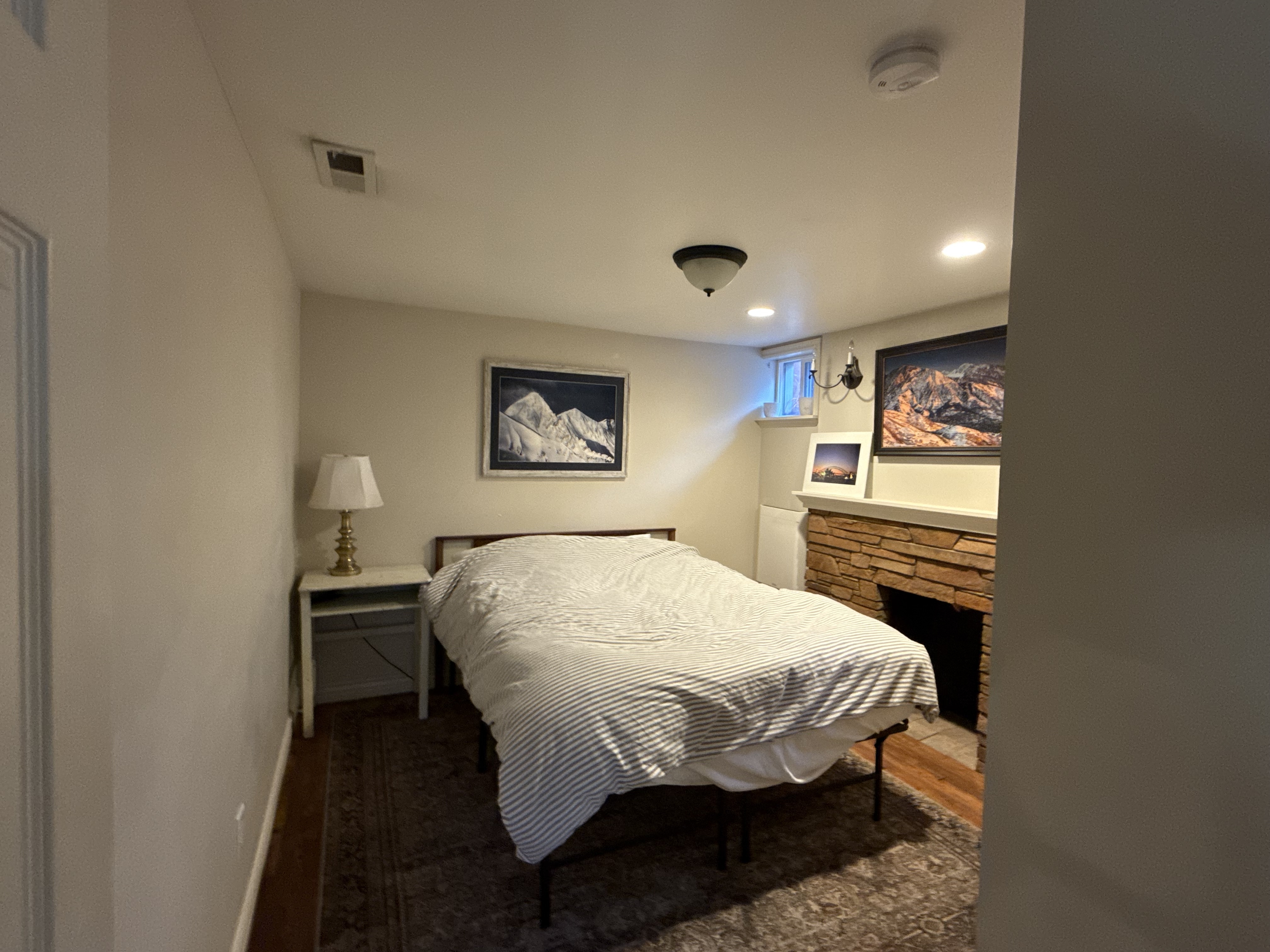 Salt Lake City Single Room: 1526 E Browning Ave