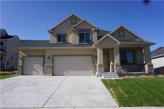 Lehi House: 822 W Valley Vista Way