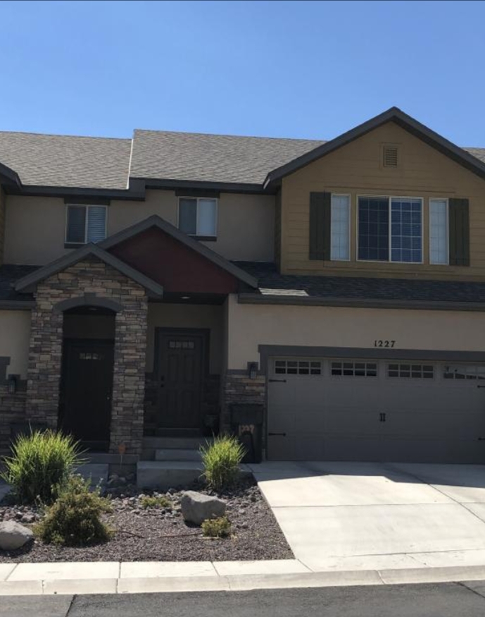 Saratoga Springs Townhome: 1227 N Silvercrest Dr