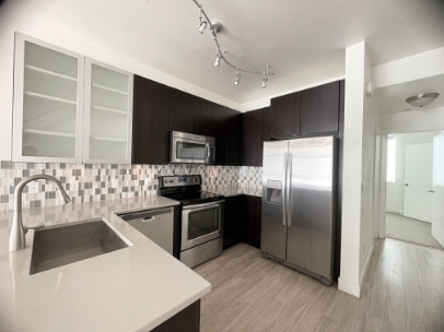 Midvale Townhome: 7740 S Rooftop Dr