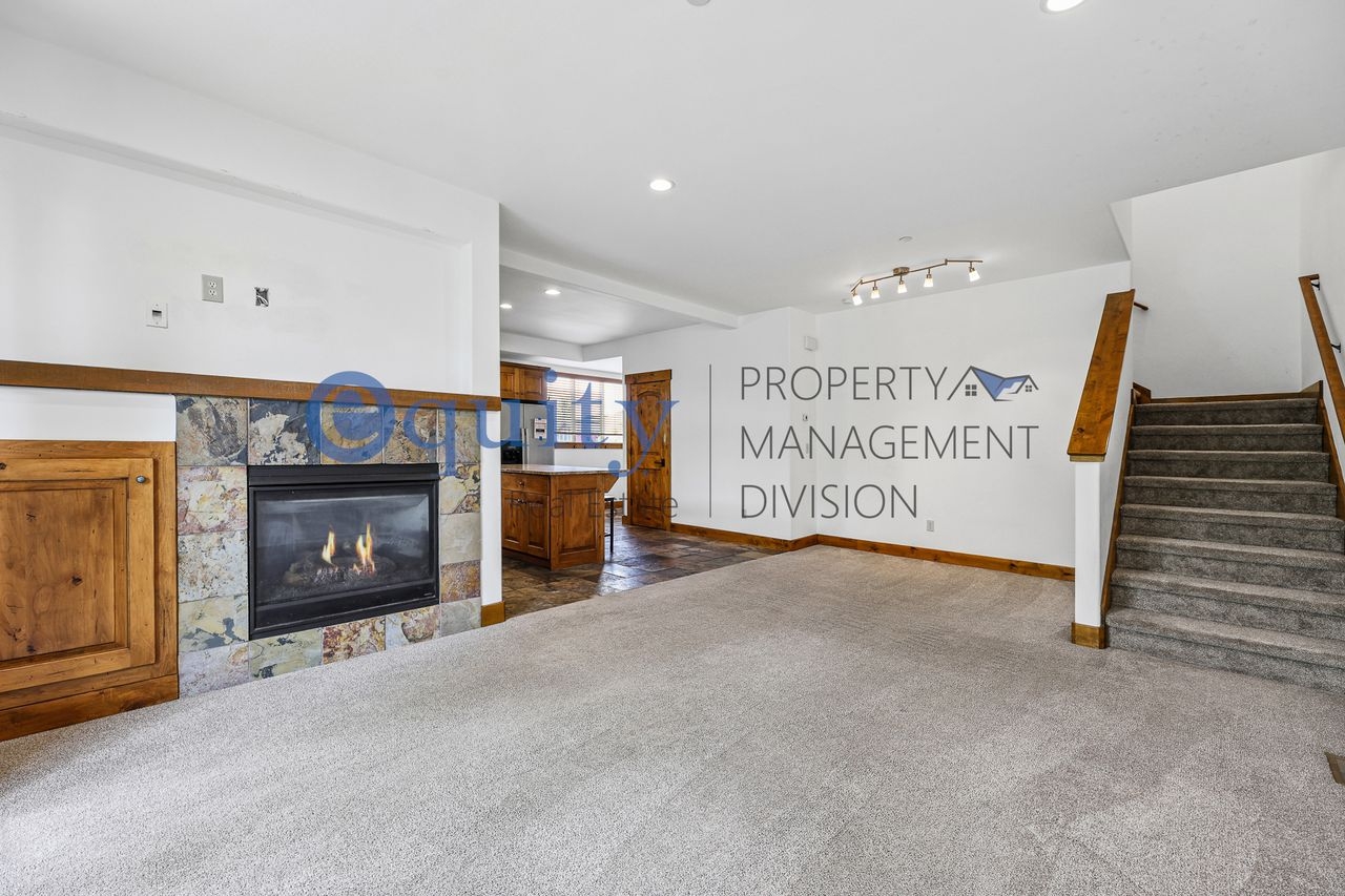 Park City Townhome: 8143 Courtyard Loop