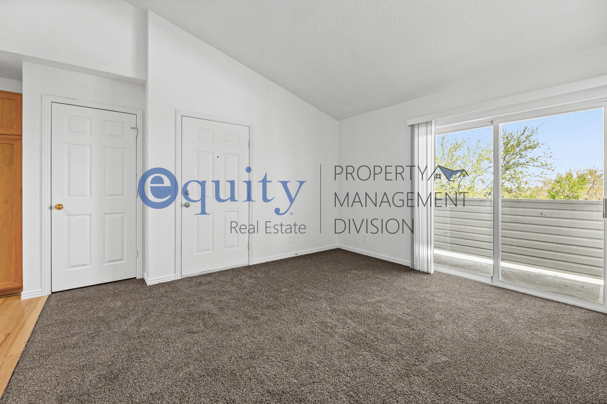 Magna Apartment: 8040 W Copperfield Pl