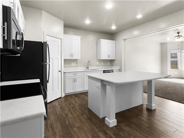 Layton Apartment: 3310 N 1750 E