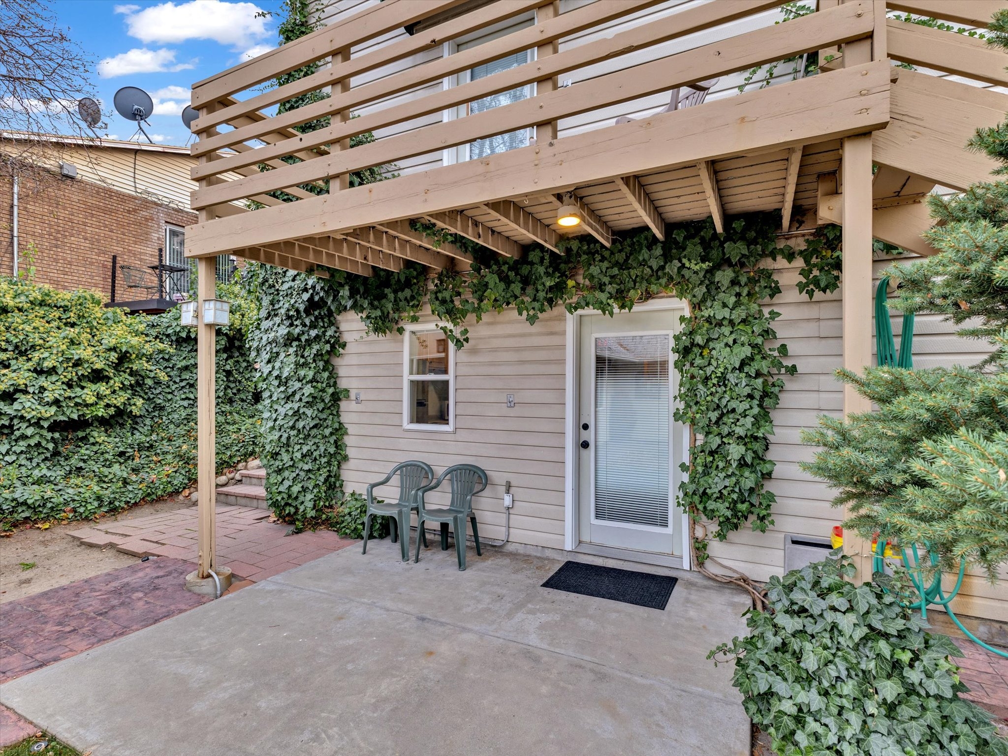 Cottonwood Heights Townhome: 1745 Ft Union Blvd
