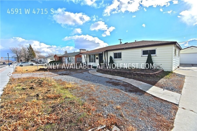 Salt Lake City House: 4591 W 4715 S