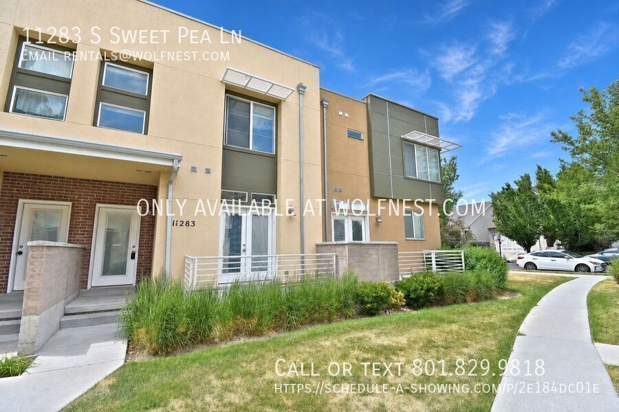 South Jordan Townhome: 11283 S Sweet Pea Ln