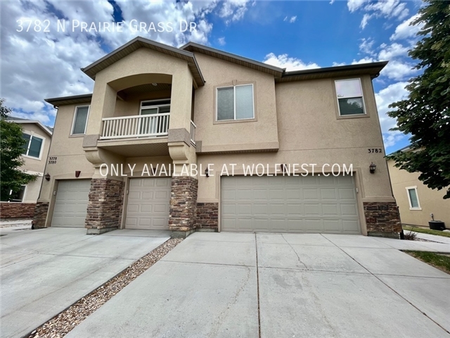 Lehi Townhome: 3782 N Prairie Grass Dr