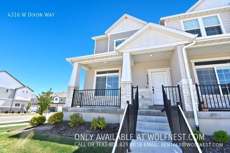 Lehi Townhome: 4316 W Dixon Way