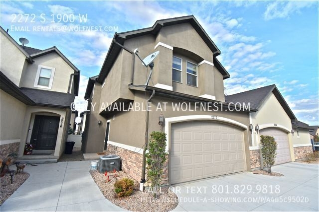 Woods Cross Townhome: 2272 S 1900 W