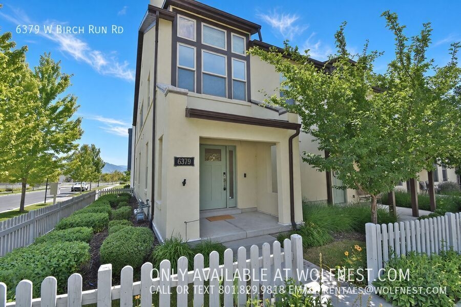 South Jordan Townhome: 6379 W Birch Run Rd