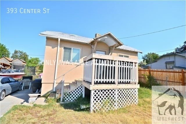 Clearfield House: 393 Center St