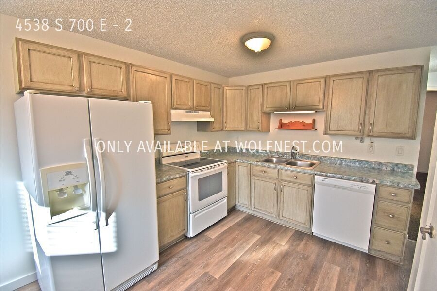 Salt Lake City Condo: 4538 S 700 E