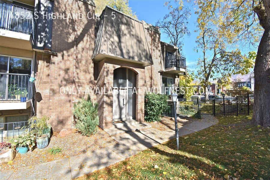 Salt Lake City Condo: 4852 S Highland Cir