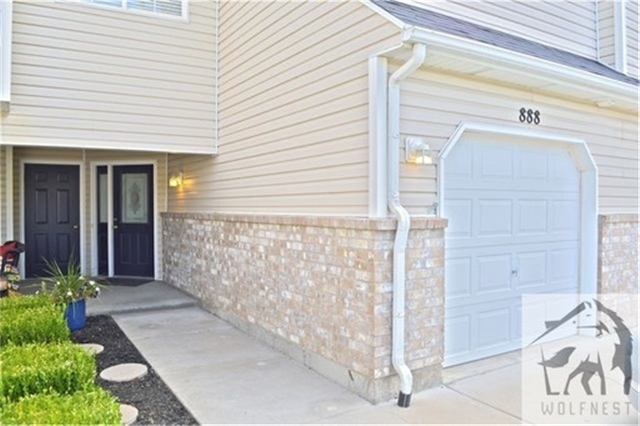 Layton Townhome: 888 N 1125 W