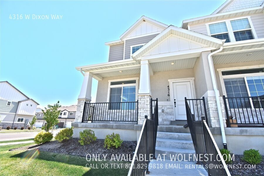 Lehi Townhome: 4316 W Dixon Way