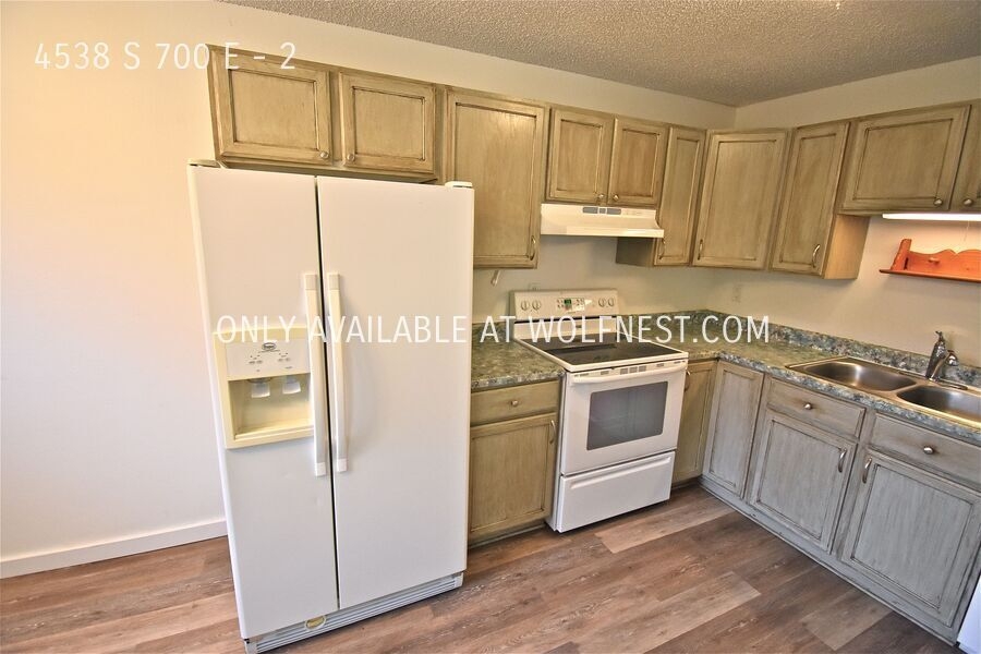 Salt Lake City Condo: 4538 S 700 E