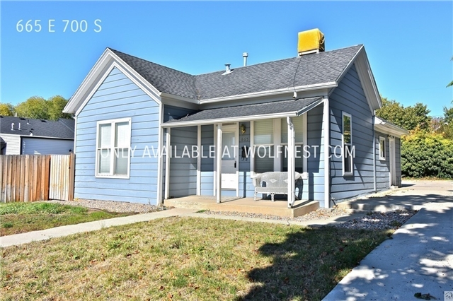 Salt Lake City House: 665 E 700 S