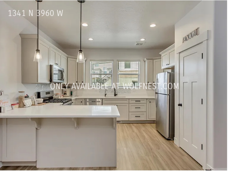 Lehi Townhome: 1341 N 3960 W