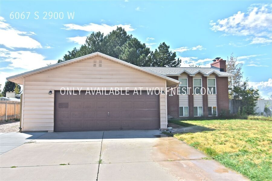 Roy House: 6067 S 2900 W