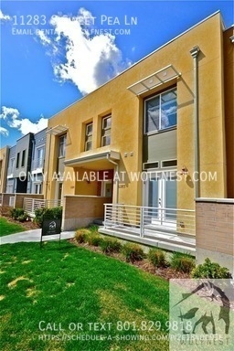 South Jordan Townhome: 11283 S Sweet Pea Ln