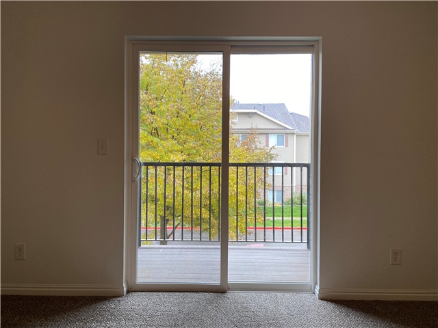 Eagle Mountain Condo: 3445 E Ridge Route Rd