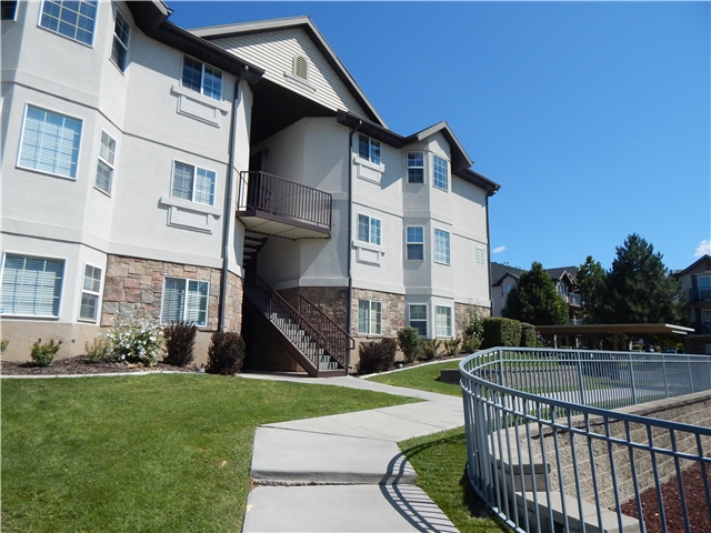 Orem Condo: 1372 S 1150 W