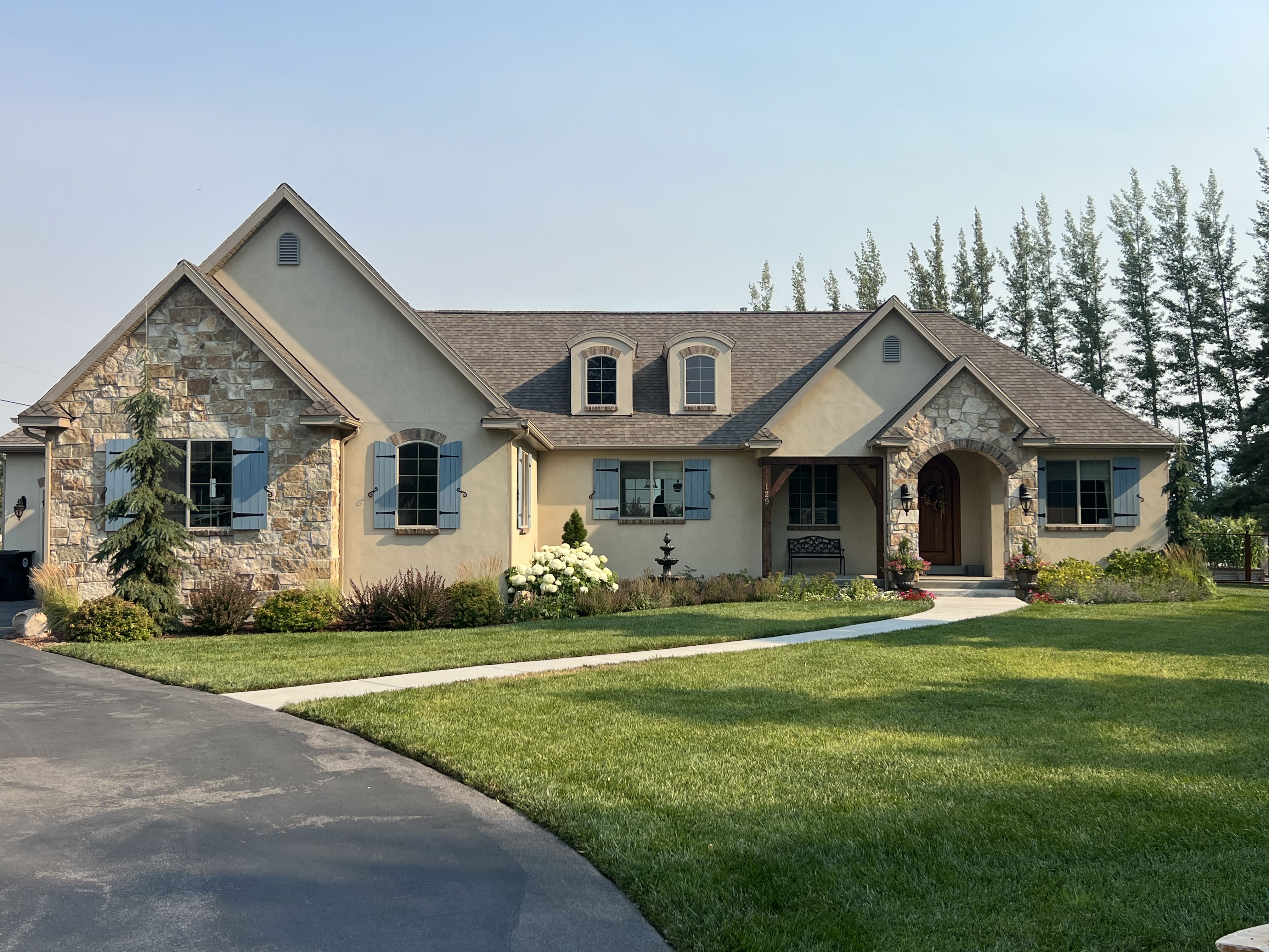 Midway House: 129 S 700 E