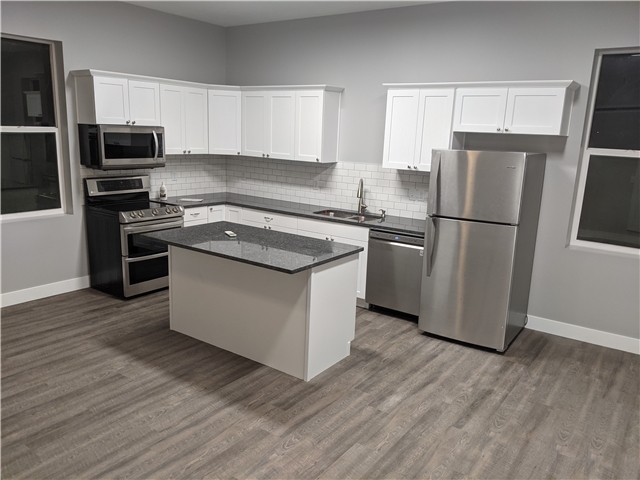 Midvale Apartment: 7818 S Main St