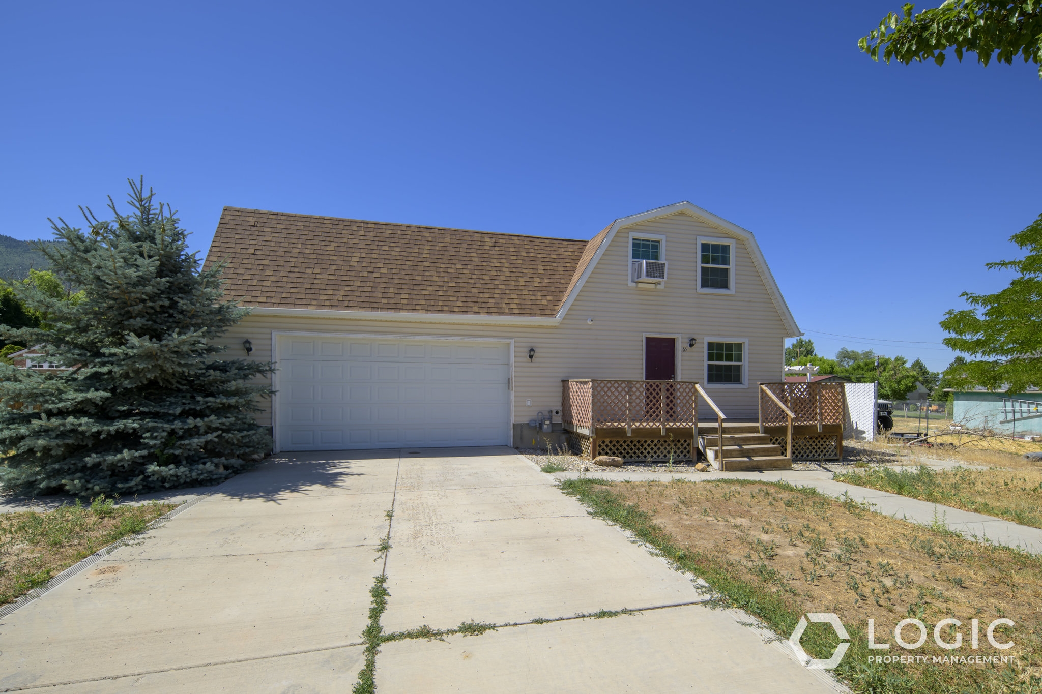 Manti House: 65 W 500 S