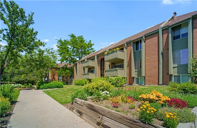 Salt Lake City Condo: 1160 S Foothill Dr