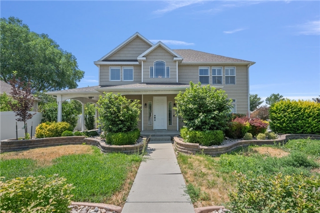 Draper House: 166 E Rawlins Ln